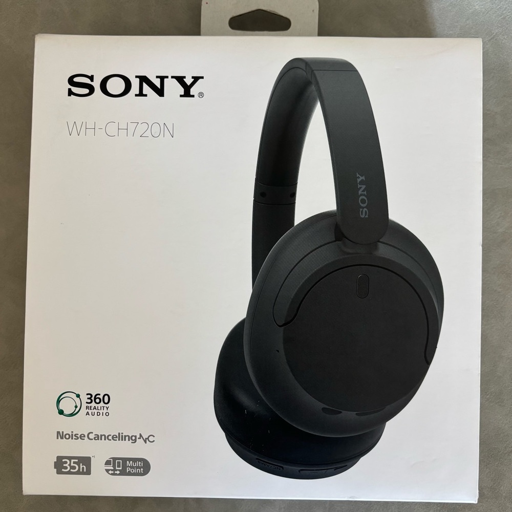 Sony WH-CH720N Over-Ear Headphones - Black Brand New